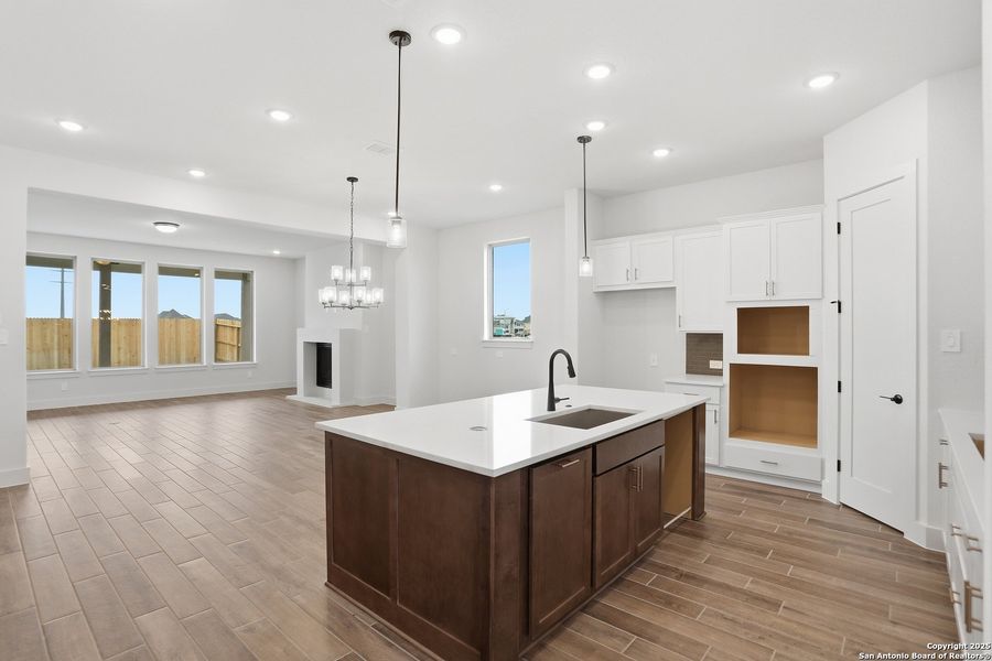Furnished interior view inside a new home in Haby Hill 50s, San Antonio (Image 18).