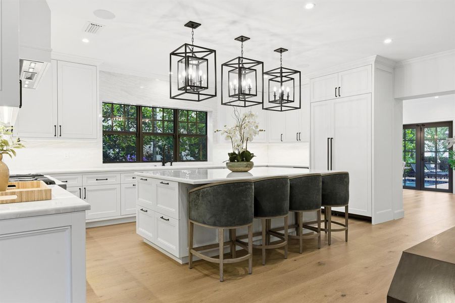 KITCHEN KITCHEN