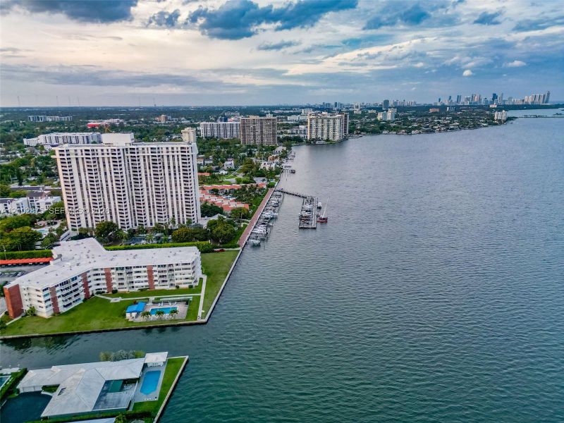 Condo located in Miami Shores, FL showcasing its design and architecture (Image 25). Condo located in Miami Shores, FL showcasing its design and architecture (Image 25).