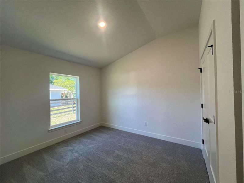 Spacious, unfurnished interior of a new home in Orange Blossom Hills, Summerfield (Image 13).