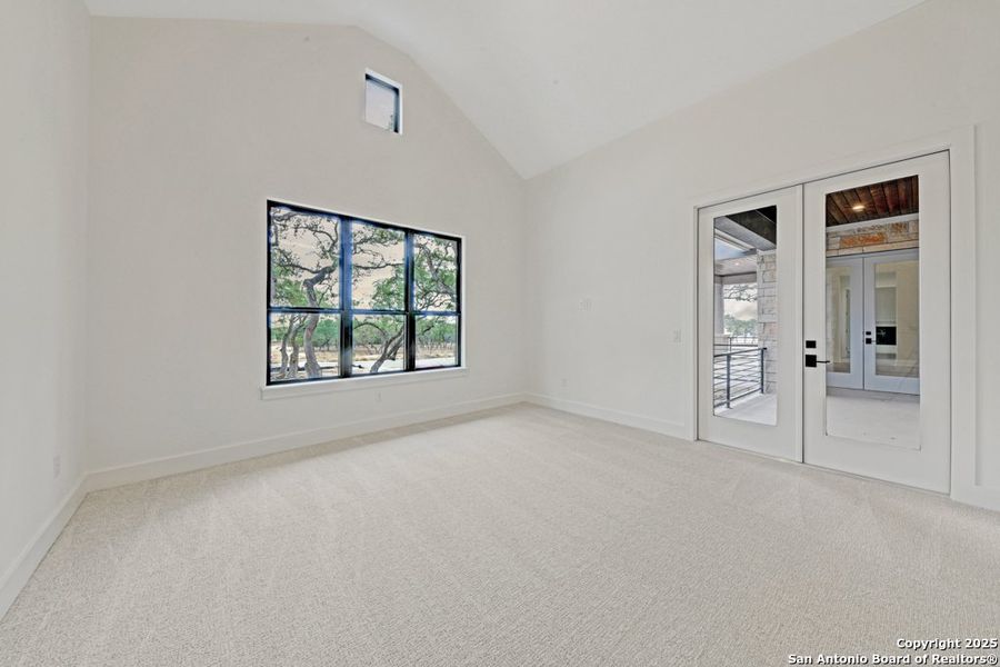 Spacious, unfurnished interior of a new home in , Boerne (Image 32).