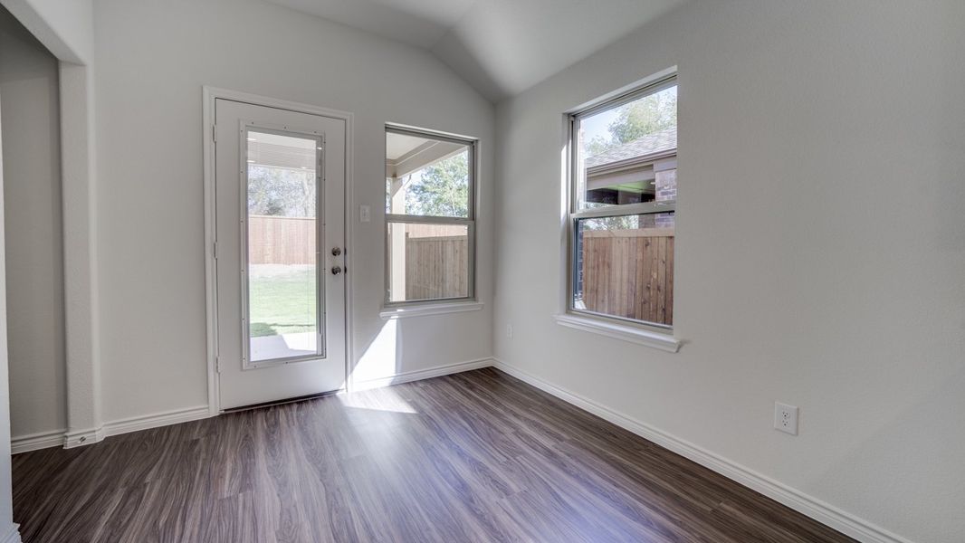 Representative unfurnished interior of a home built from the Pearl by D.R. Horton in Elevon, Lavon (Image 8).