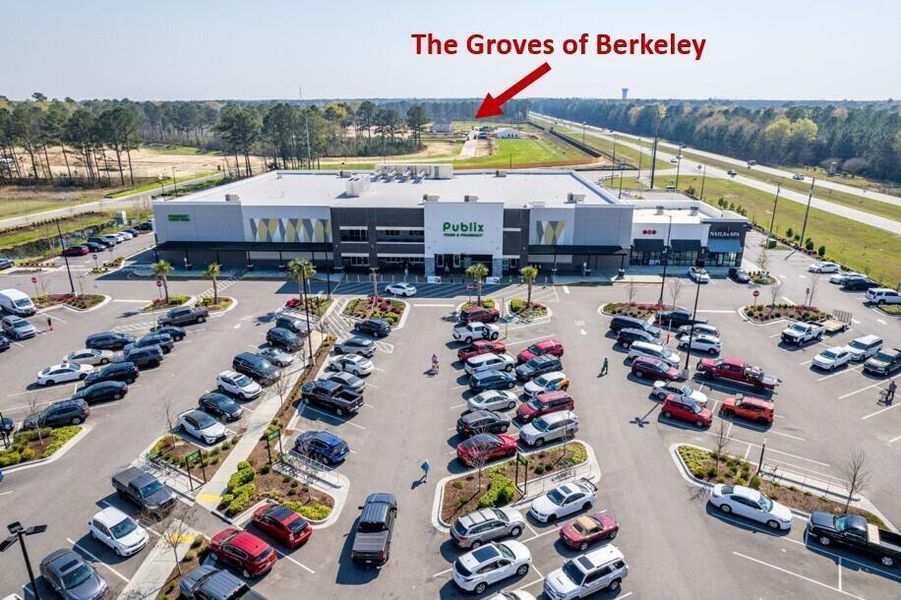 Image 14 of a home in The Groves of Berkeley.