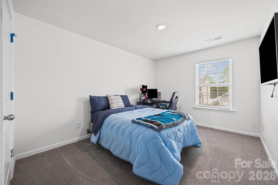 Furnished interior view inside a new home in Fergus Crossing, York (Image 16).
