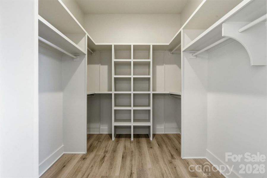 Spacious, unfurnished interior of a new home in , Maiden (Image 20).
