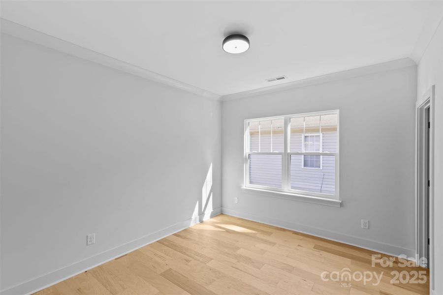 Spacious, unfurnished interior of a new home in , Charlotte (Image 14).