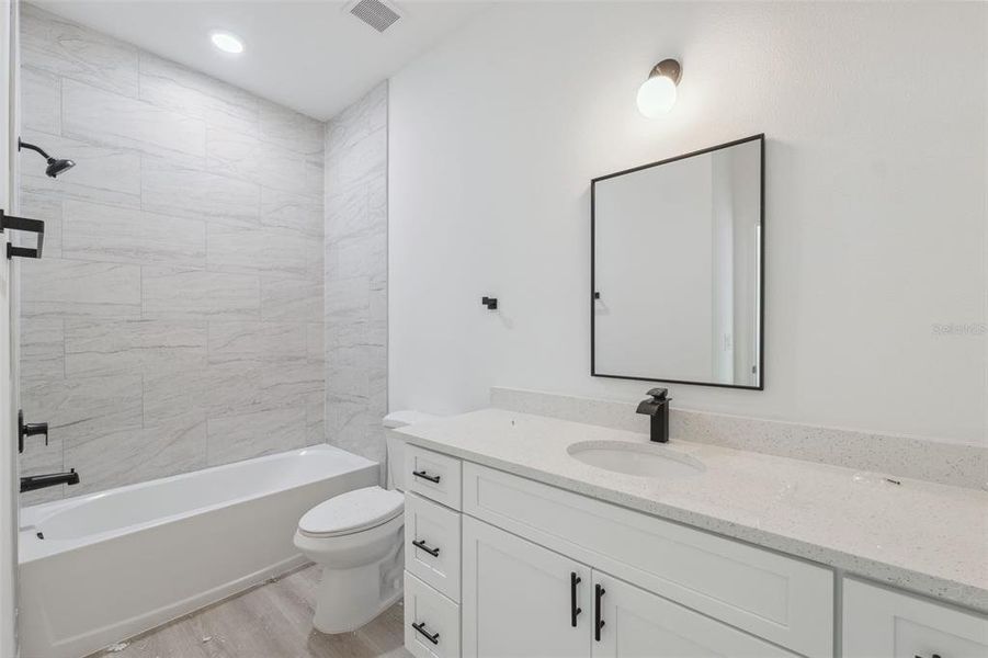 Furnished interior view inside a new home in , Ocala (Image 10).