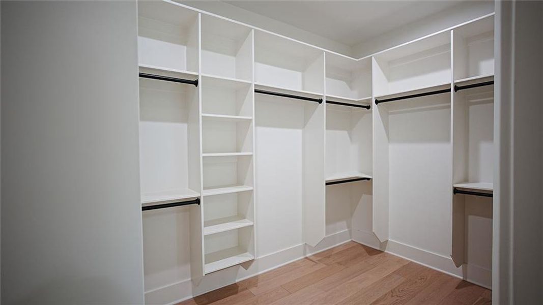 Spacious, unfurnished interior of a new home in , Flowery Branch (Image 33).