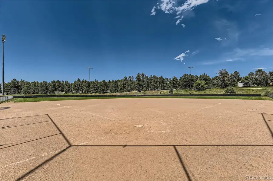 Community amenities in Independence, Elizabeth (Image 4). Community amenities in Independence, Elizabeth (Image 4).