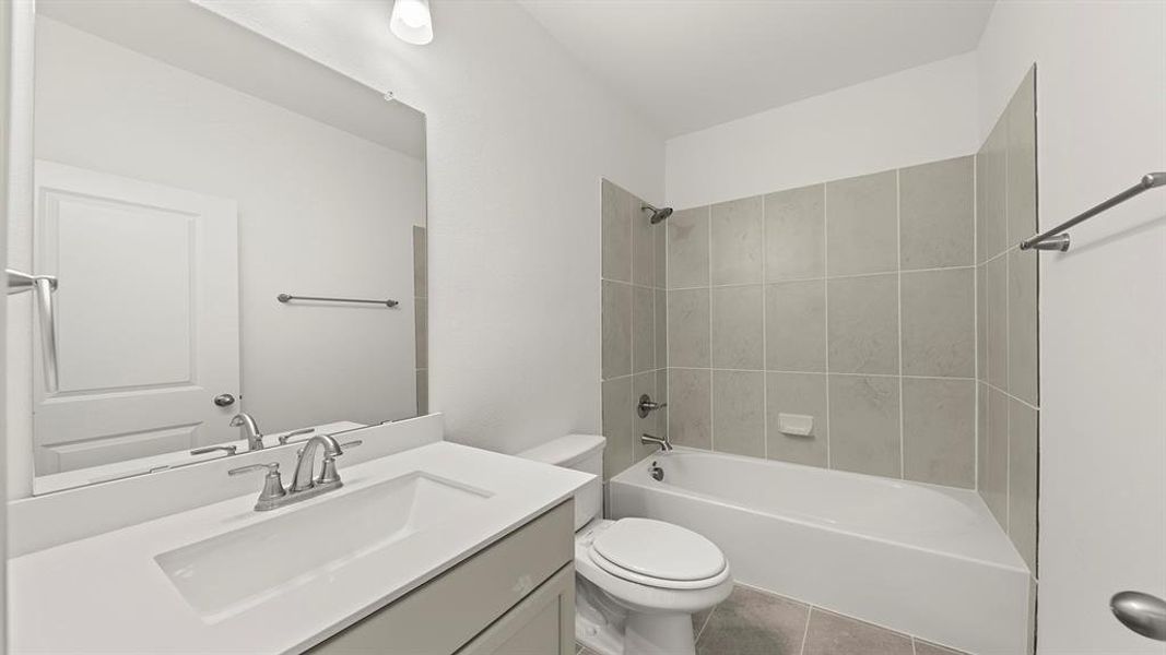 04. 2930 Wagoner - 2ND Bath