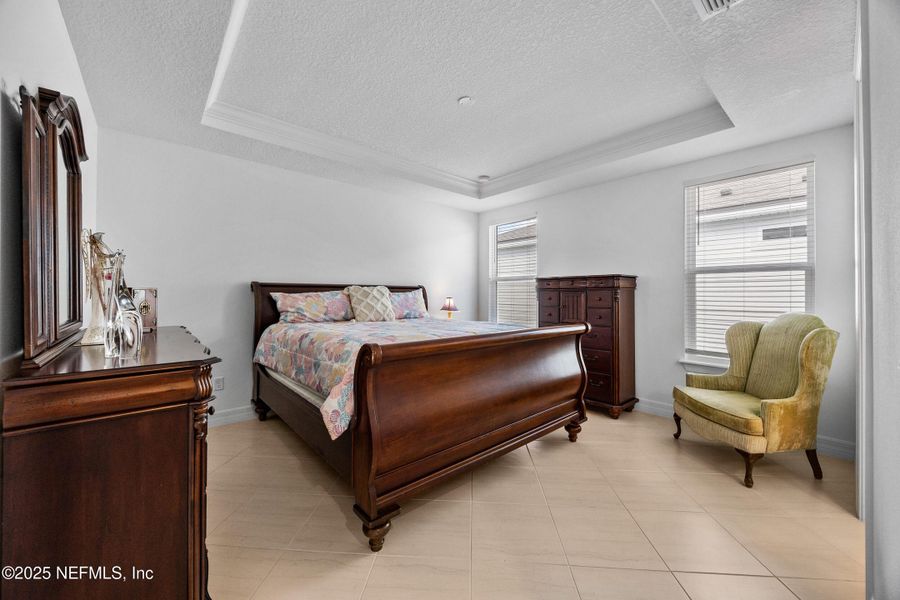 Furnished interior view inside a new home in , Yulee (Image 24).