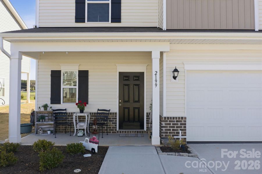 Exterior details and patio area of a home in Catawba Trace, Catawba (Image 19). Exterior details and patio area of a home in Catawba Trace, Catawba (Image 19).