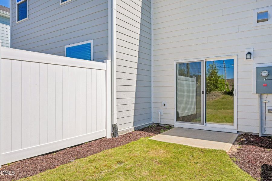 37-web-or-mls-Oakdale Dr-S2204-037 37-web-or-mls-Oakdale Dr-S2204-037