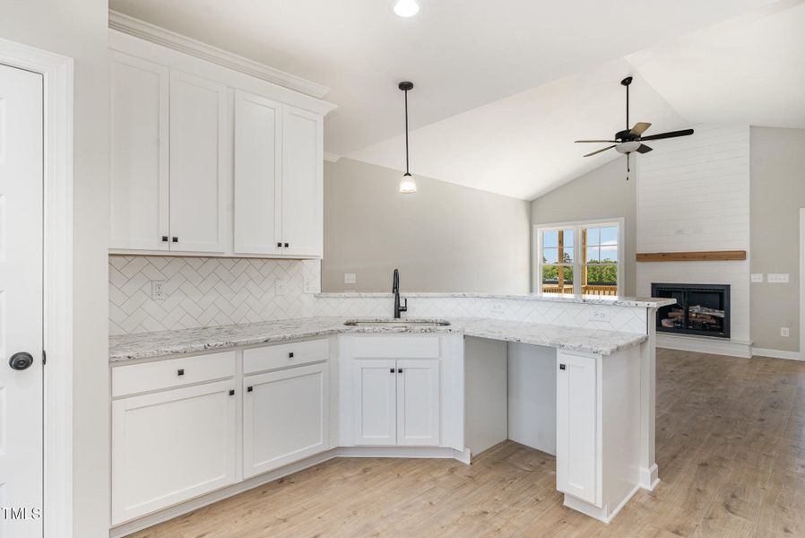 011_dsc00133-edit_394 011_dsc00133-edit_394