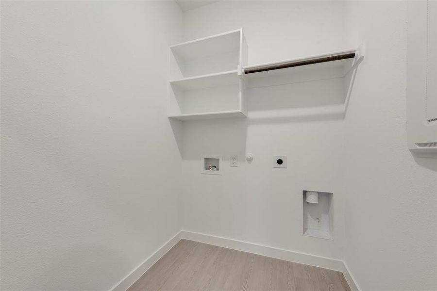 Spacious, unfurnished interior of a new home in Reatta Ridge: Classic Collection, Justin (Image 20). Spacious, unfurnished interior of a new home in Reatta Ridge: Classic Collection, Justin (Image 20).