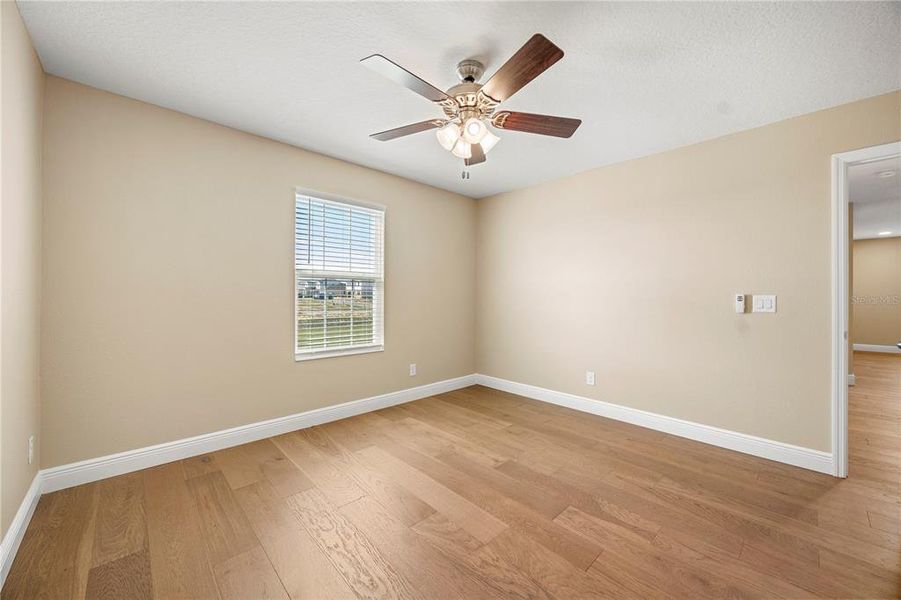 Spacious, unfurnished interior of a new home in , Groveland (Image 26).