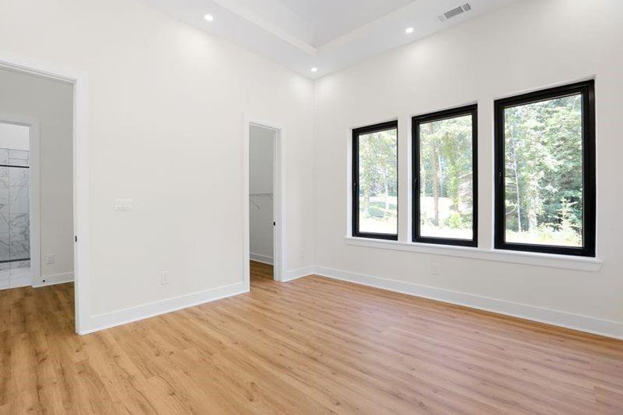 Spacious, unfurnished interior of a new home in , Atlanta (Image 32). Spacious, unfurnished interior of a new home in , Atlanta (Image 32).