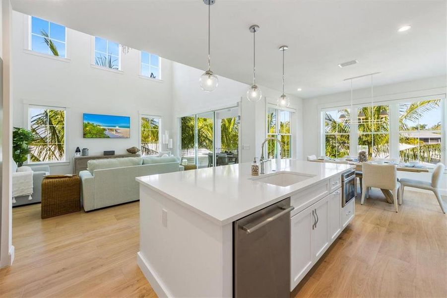 Furnished interior view inside a new home in , Anna Maria (Image 33).