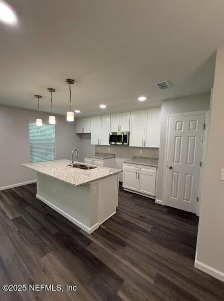 Image 27 of a home in . Image 27 of a home in .