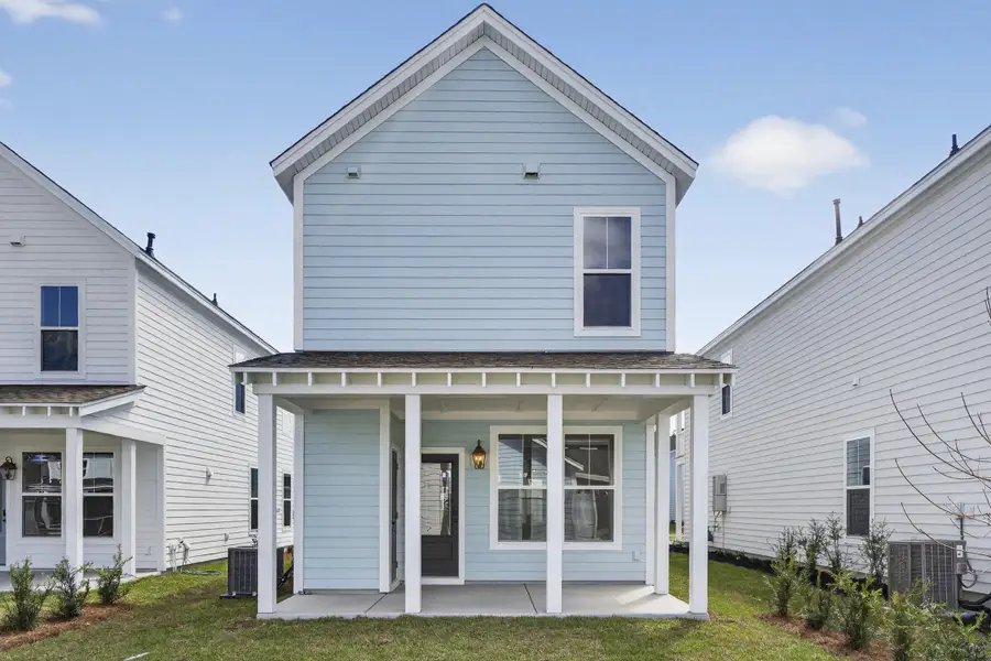 Exterior details and patio area of a home in , Summerville (Image 4).