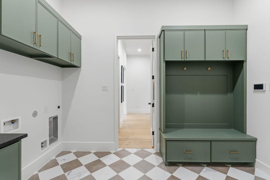 Furnished interior view inside a new home in , Houston (Image 10).