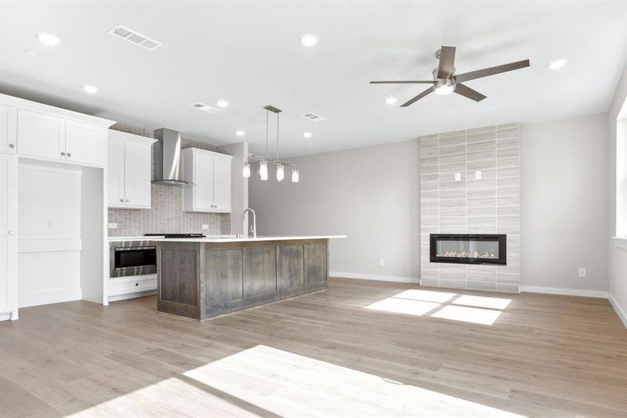 007-723ProsperLane-Wylie-TX-75098-Living.jpg-SMALL 007-723ProsperLane-Wylie-TX-75098-Living.jpg-SMALL