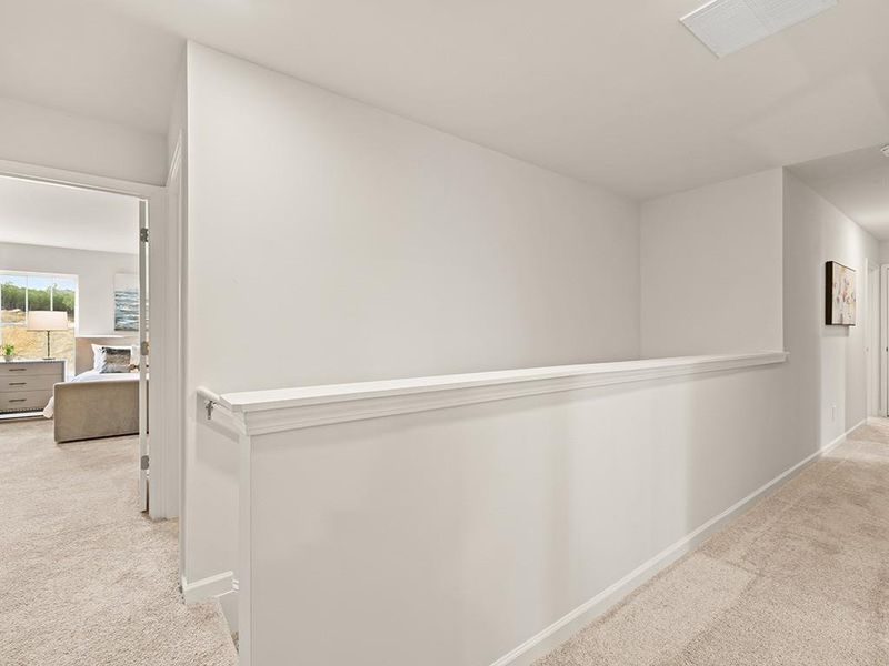 Spacious, unfurnished interior of a new home in Oaks at Cedar Grove, Fairburn (Image 19).