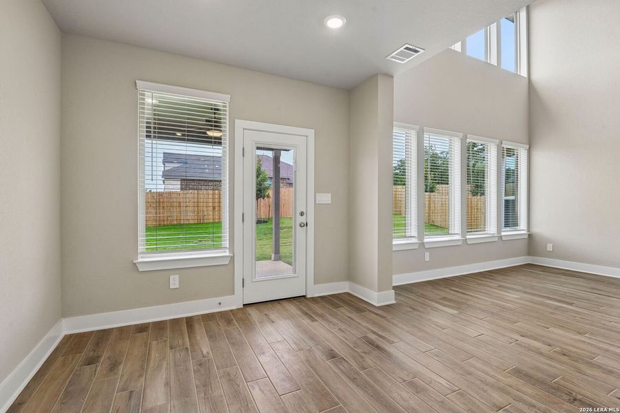 Spacious, unfurnished interior of a new home in Fox Falls, Boerne (Image 24). Spacious, unfurnished interior of a new home in Fox Falls, Boerne (Image 24).