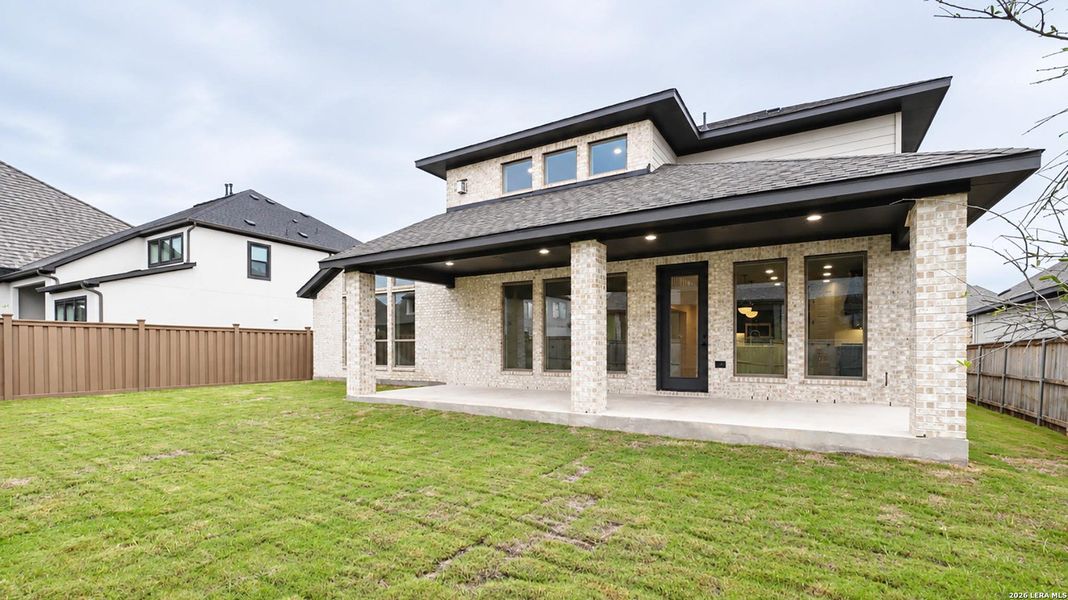 Exterior details and patio area of a home in Mayfair, New Braunfels (Image 3).