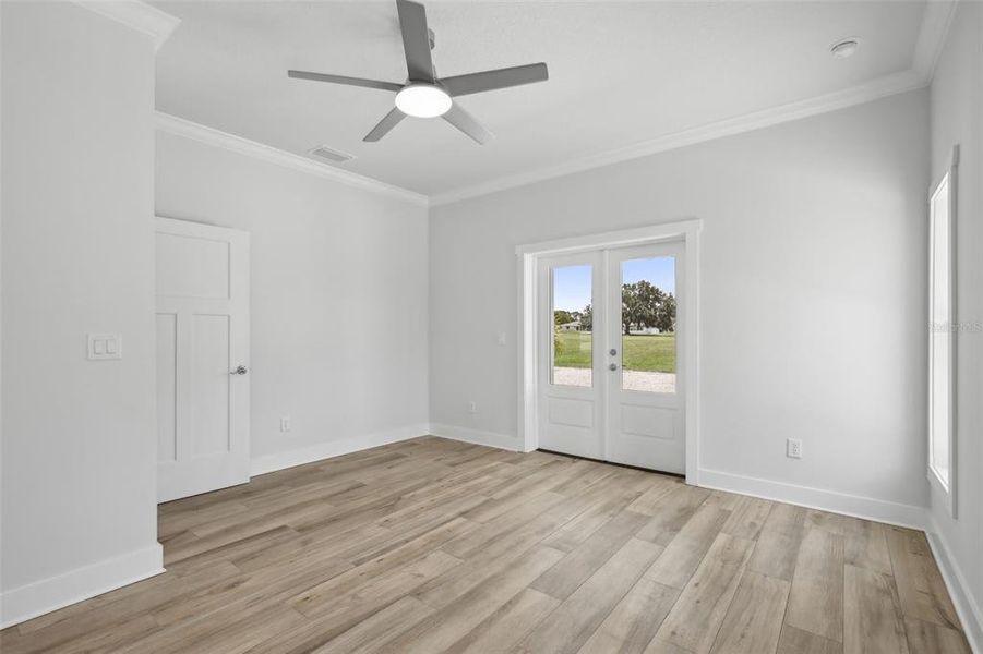 Spacious, unfurnished interior of a new home in , Sun City Center (Image 27).