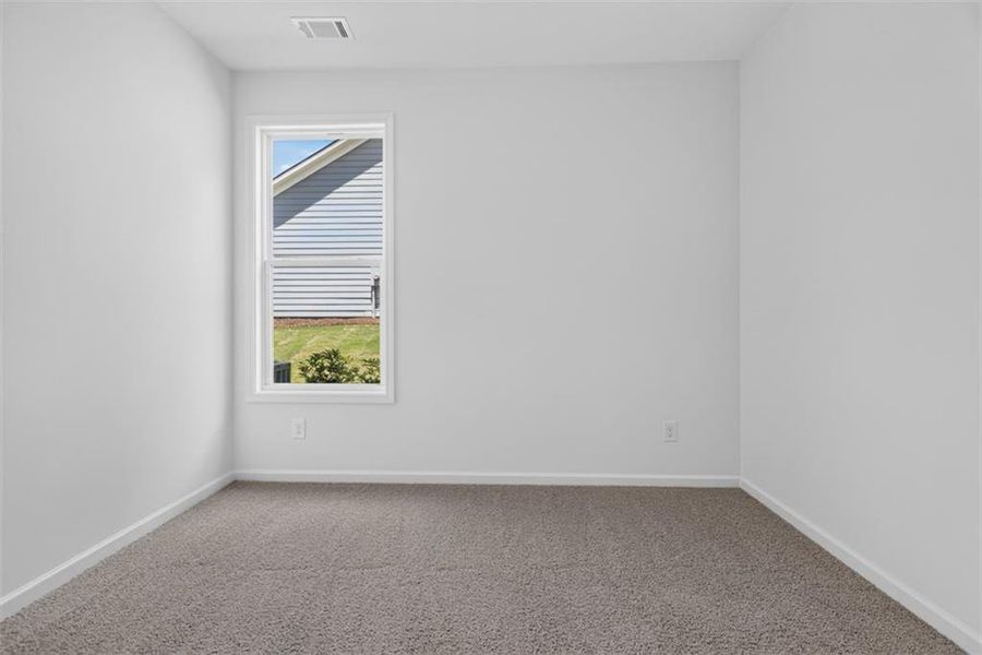 Spacious, unfurnished interior of a new home in , Athens (Image 29).