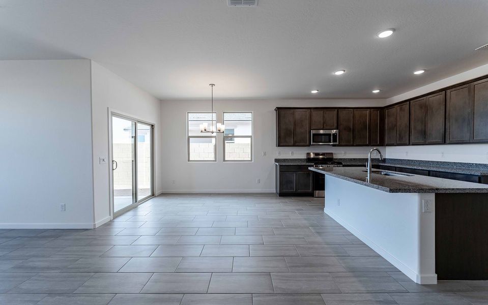 Furnished interior view inside a new home in Rancho Santa Rosa, Maricopa (Image 4).