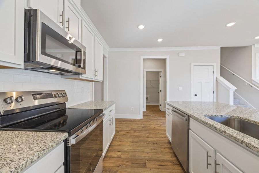 Furnished interior view inside a new home in , Hartwell (Image 16).