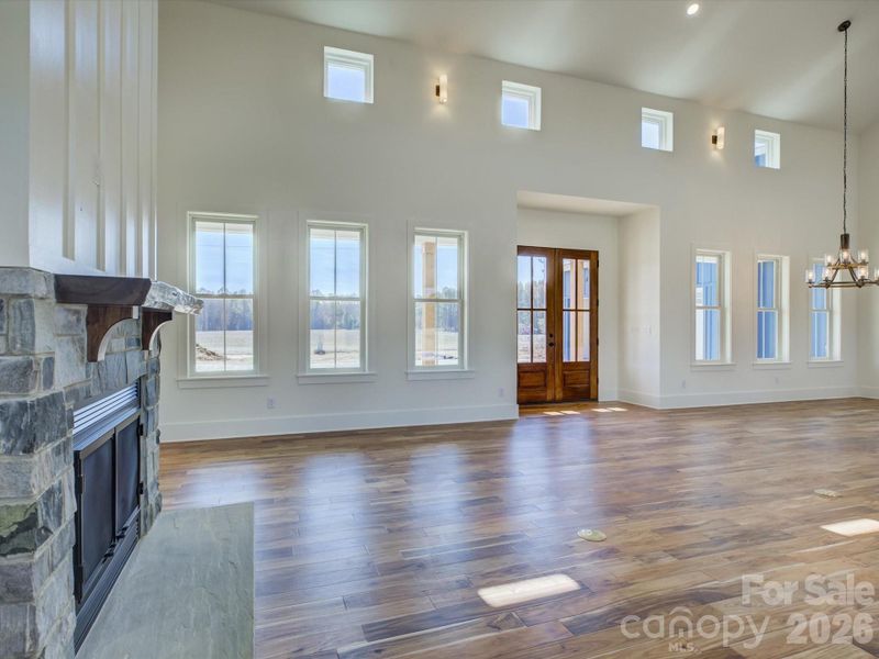 Spacious, unfurnished interior of a new home in , Rock Hill (Image 19).