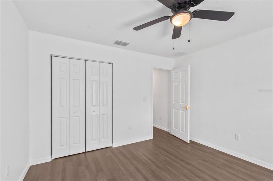 Spacious, unfurnished interior of a new home in , Summerfield (Image 25).