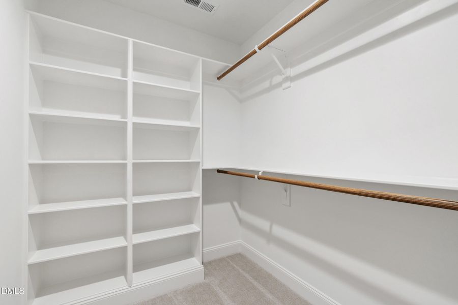 Harmony (29) Harmony (29)