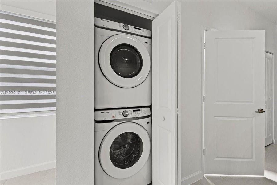 Furnished interior view inside a new home in , Homestead (Image 13).