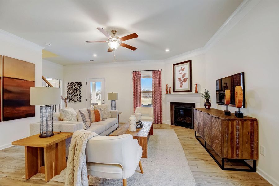 17-web-or-mls-Gatwick Dr-015 17-web-or-mls-Gatwick Dr-015