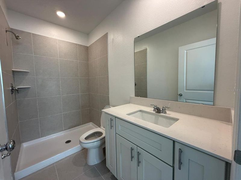Furnished interior view inside a new home in , Kissimmee (Image 12).