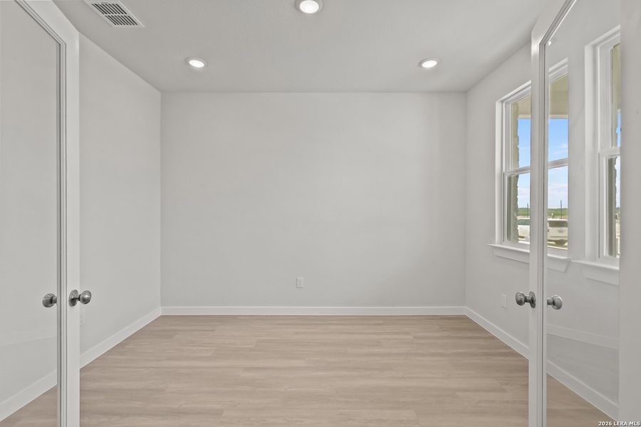 Spacious, unfurnished interior of a new home in Garden Grove, San Antonio (Image 17). Spacious, unfurnished interior of a new home in Garden Grove, San Antonio (Image 17).
