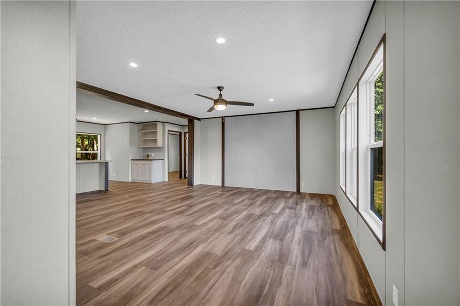 Spacious, unfurnished interior of a new home in , Hartwell (Image 22). Spacious, unfurnished interior of a new home in , Hartwell (Image 22).