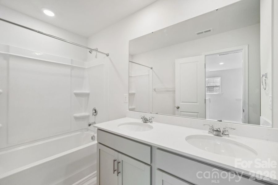 Image 41 of a home in Cline Village.