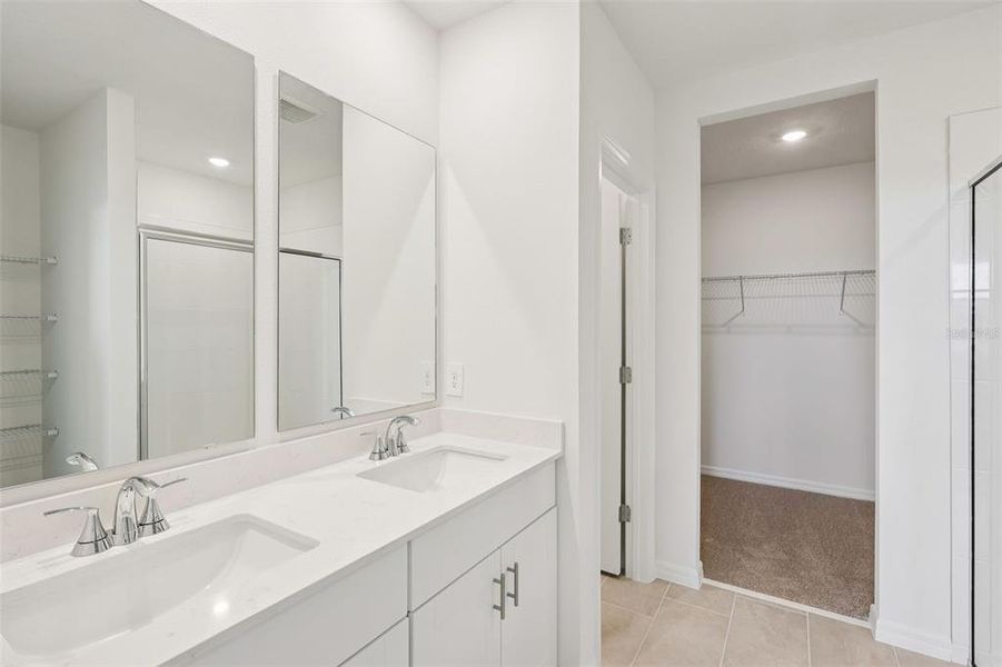 Furnished interior view inside a new home in The Reserve at Twin Lakes, St. Cloud (Image 9).