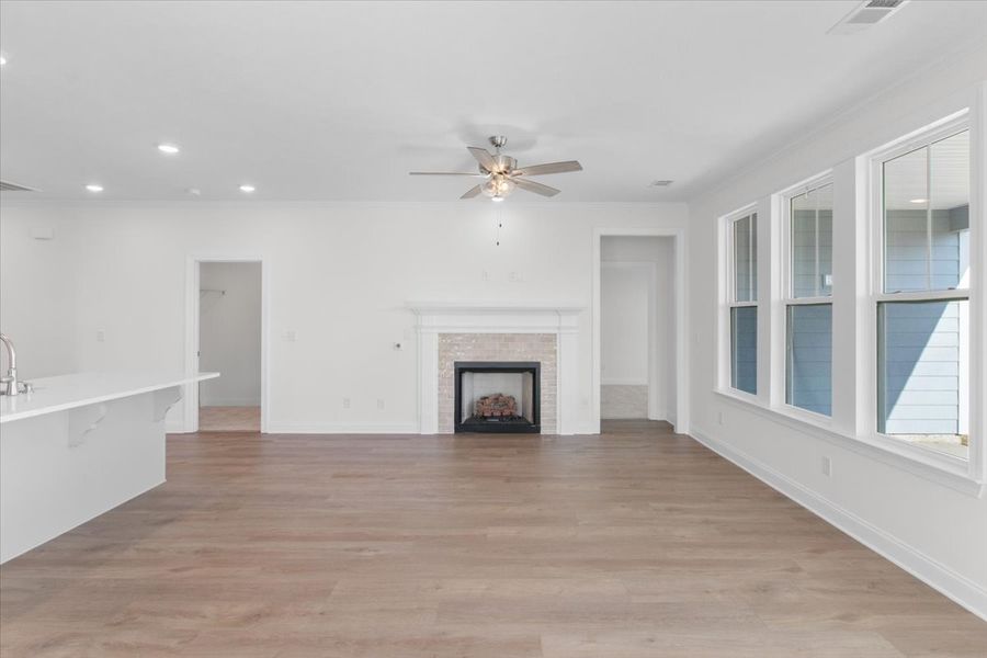 Spacious, unfurnished interior of a new home in Sinclair at Crawford Creek, Grovetown (Image 20).
