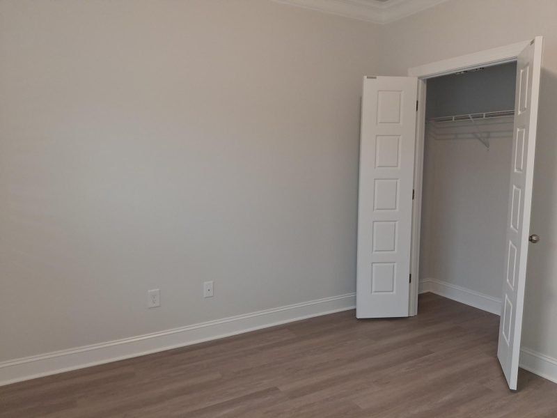 Spacious, unfurnished interior of a new home in Weybridge, Burlington (Image 68). Spacious, unfurnished interior of a new home in Weybridge, Burlington (Image 68).
