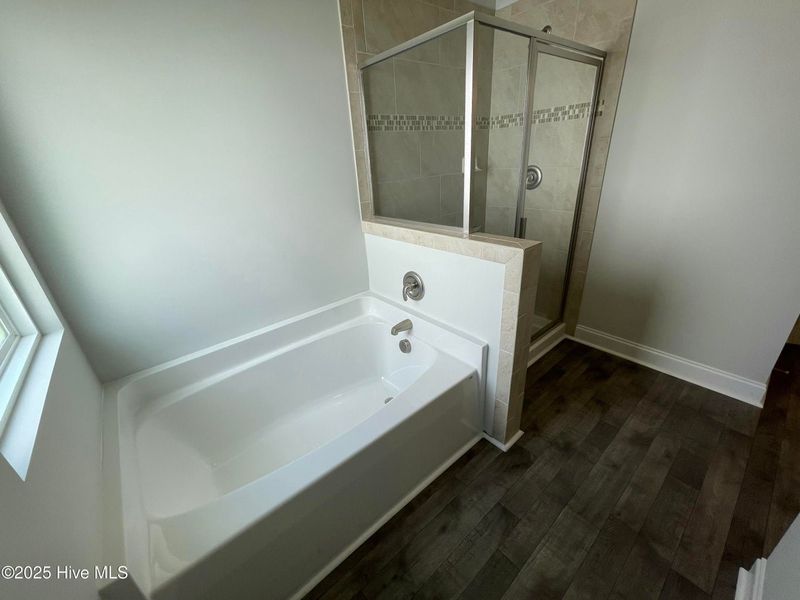 Furnished interior view inside a new home in Mill Creek Cove, Bolivia (Image 10).