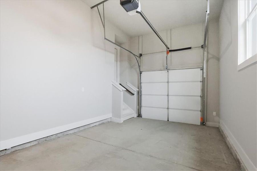 Spacious, unfurnished interior of a new home in Old Town Estates, Dacula (Image 57).