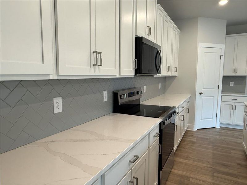 Furnished interior view inside a new home in , Dawsonville (Image 8).