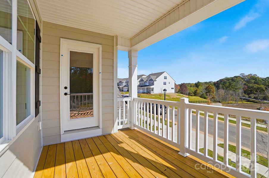 Exterior details and patio area of a home in Summerlin, Mooresville (Image 2).