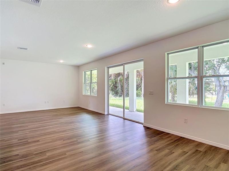Spacious, unfurnished interior of a new home in , North Port (Image 17).